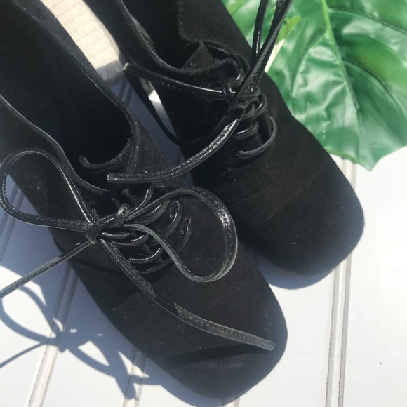 Tory Burch Leather Lace Up Booties - Picture 4 of 8